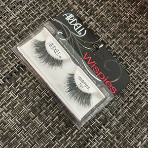 Ardell Wispies 701 Black Lashes